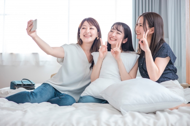 友達